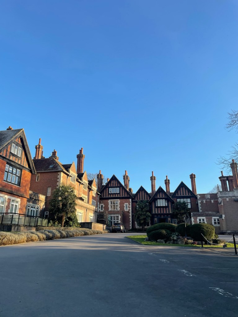 Pictures of the Elmers court macdonald hotel,lymington